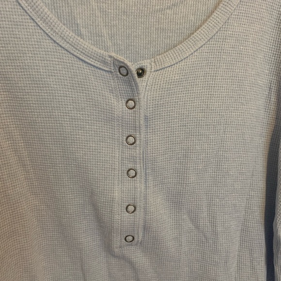 Old Navy Size L Button Up Henley - Picture 2 of 5